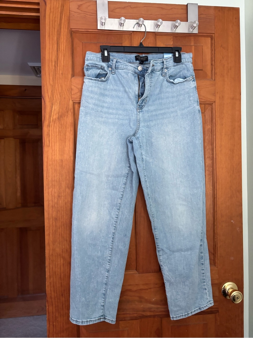 Banana Republic Light Wash Straight-Leg Jeans Size 10